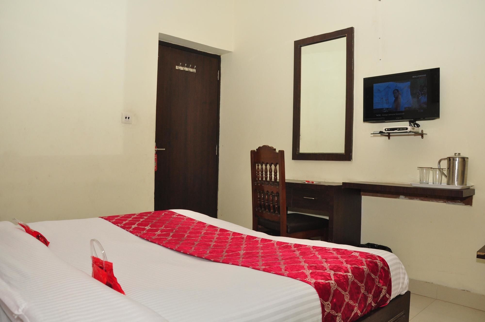 Oyo Rooms City Centre Guru Nanak Bhawan Амритсар Экстерьер фото